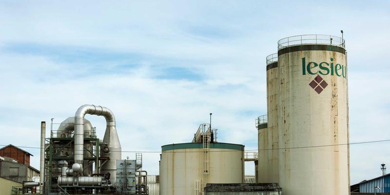 深度解析：郑州宇信长袋低压脉冲除尘器如何以技术革新引领工业除尘新标准